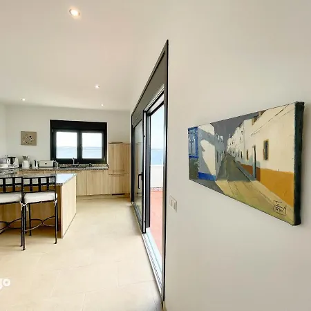 Dek001 Riverview Modern Townhouse In Centre Of Ay Ayamonte
